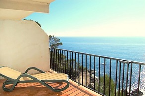 Les Terrasses De Cala Llevado