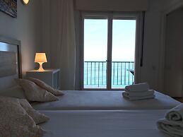 Les Terrasses De Cala Llevado