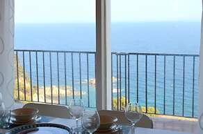 Art De Vivre - Cala Llevado