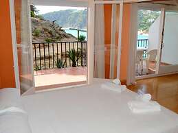 Appartements Sol Y Mar - Cala Llevado 03