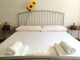 Blanca Paloma Holiday House