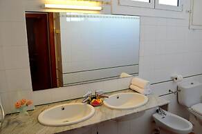 Blanca Paloma Holiday House