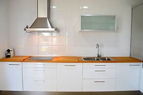 Santa Flora Holiday House