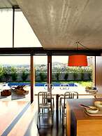 Santa Monica Holiday House