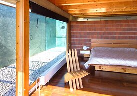 Santa Monica Holiday House