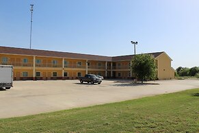 Horizon Inn & Suites - Pearsall