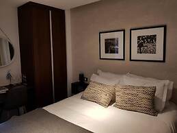 Pizzorno Lodge & Wine