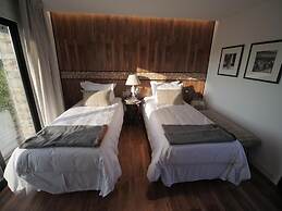 Pizzorno Lodge & Wine