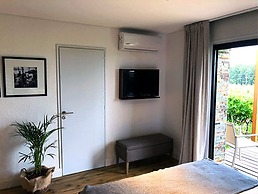 Pizzorno Lodge & Wine