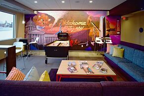 Tru by Hilton Oklahoma City NW Expressway