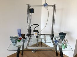 Feel at Home Apartments & Rooms