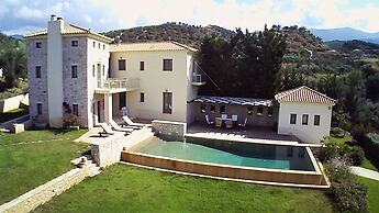 Luxurious Sea & Olive Private Villa - Pool