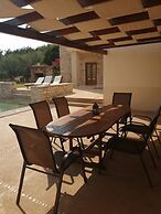 Luxurious Sea & Olive Private Villa - Pool