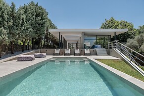 Villa 7 Masterwork Contemporary