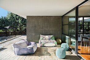 Villa 7 Masterwork Contemporary