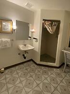 Florence Lighthouse Inn