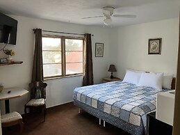 Florence Lighthouse Inn