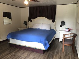 Florence Lighthouse Inn