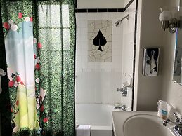 Florence Lighthouse Inn