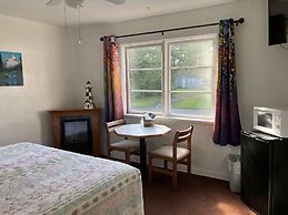 Florence Lighthouse Inn