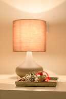 Bright & Spacious two-floor Family Garden Home