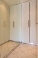 Bright & Spacious two-floor Family Garden Home