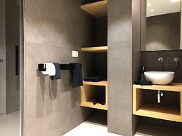 Golden Suites 50
