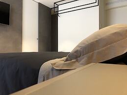 Golden Suites 50