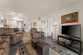 Clearwater - 2 Br Condo