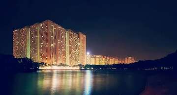 Ruby Lakeview Homestay