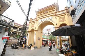 Ruby Lakeview Homestay