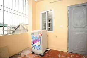 Ruby Lakeview Homestay