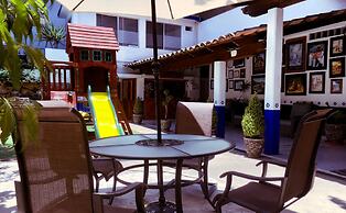 Hostal Plaza Central