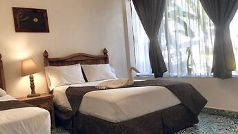 Hostal Plaza Central