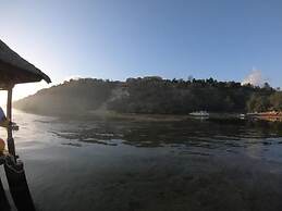 Genta Villa Ceningan