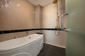 Azalea Parkview Hotel