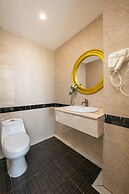 Azalea Parkview Hotel