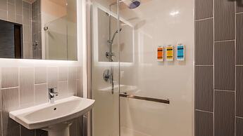 GLō Best Western Brooklyn NYC