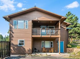 Wild Flower Ev#3197 2 Bedroom Condo by RedAwning