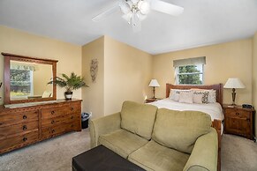 Wild Flower Ev#3197 2 Bedroom Condo by RedAwning