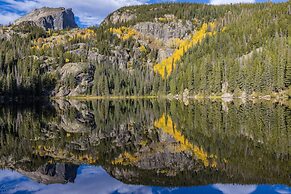 Wild Flower Ev#3197 2 Bedroom Condo by RedAwning