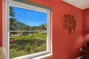 Aspen Grove Getaway Ev#3196 2 Bedroom Condo by RedAwning