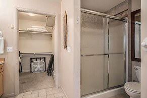 Aspen Grove Getaway Ev#3196 2 Bedroom Condo by RedAwning