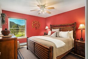 Aspen Grove Getaway Ev#3196 2 Bedroom Condo by RedAwning