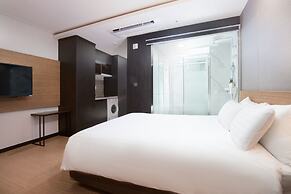 Utop Marina Hotel & Resort