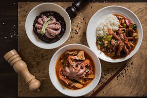 Utop Marina Hotel & Resort