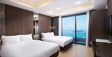 Utop Marina Hotel & Resort