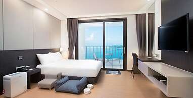 Utop Marina Hotel & Resort