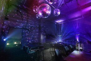 Utop Marina Hotel & Resort