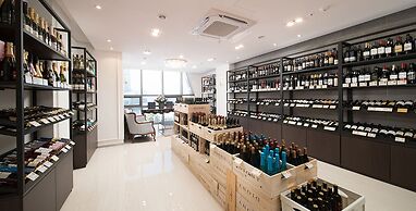 Utop Marina Hotel & Resort